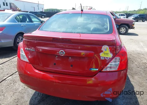 2014 Nissan Versa 1.6 S/1.6 S+/1.6 Sl/1.6 Sv z USA, uszkodzony, nr VIN 3N1CN7AP6EL868956